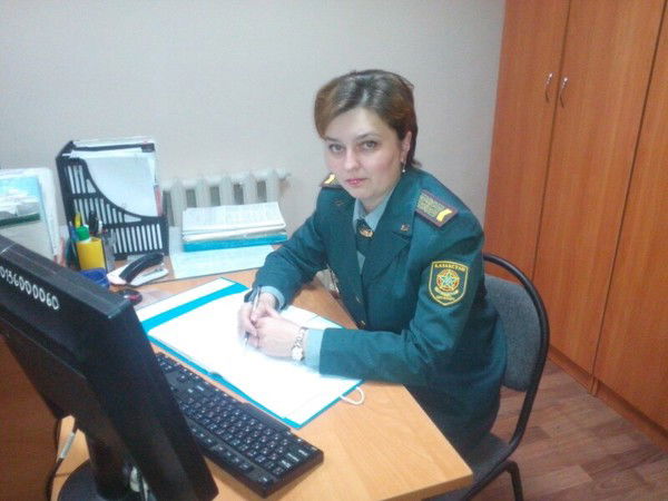 Елена Устинова