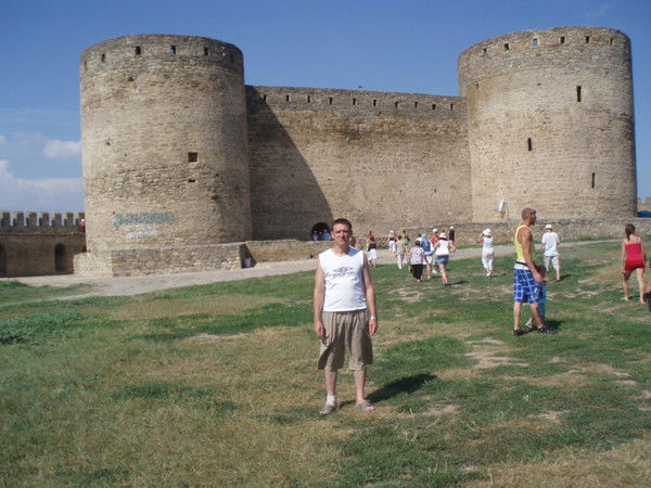 Антон Емельянов