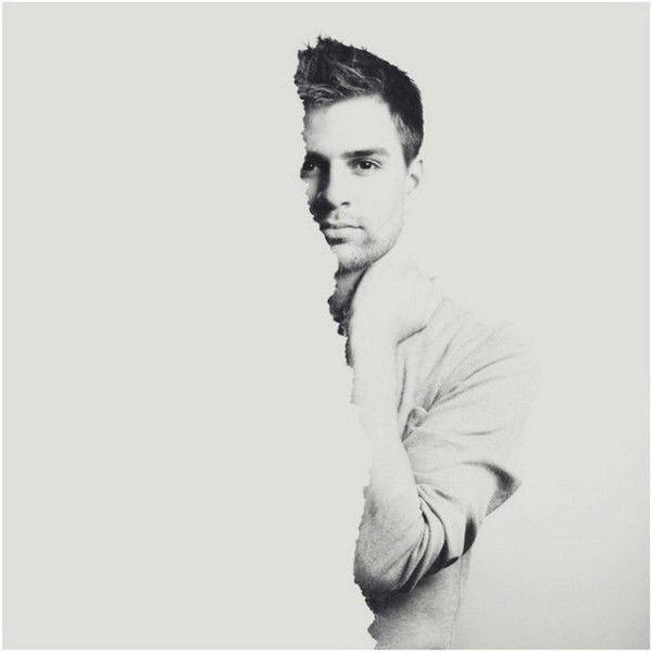 Александр Серов