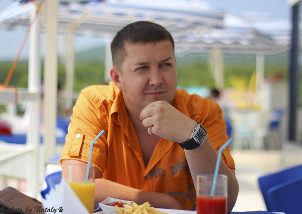 Андрей Макаренко