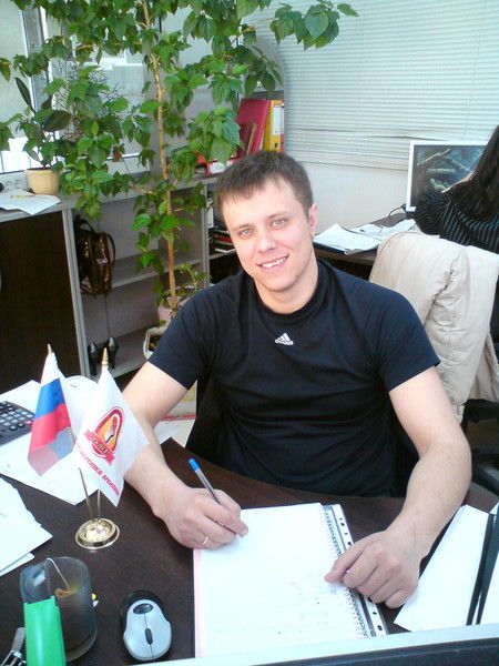 Дмитрий Безуглый