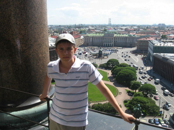 Максим Павлуцкий