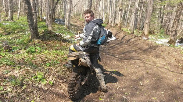 Ден Русинов