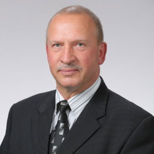 Валерий Дубовой