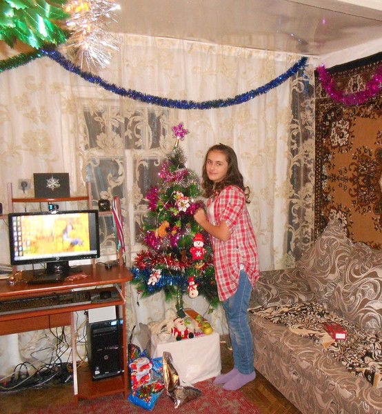 ??? Полина ???