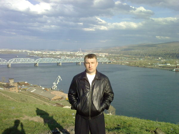 Виталий Анурьев