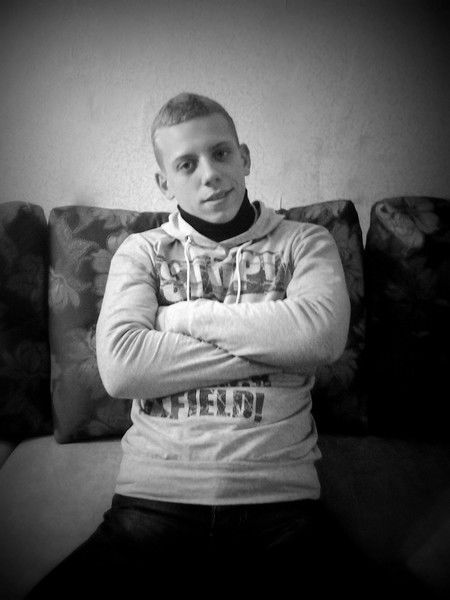 Игорь Новиков