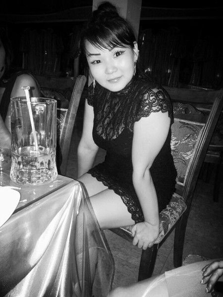 Анжела Хван