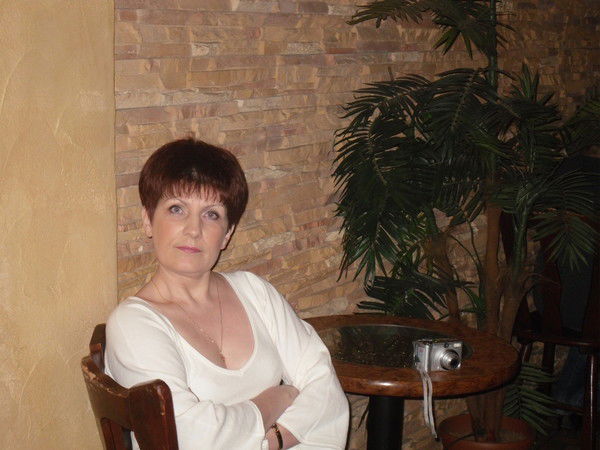 Нэлли Шутова