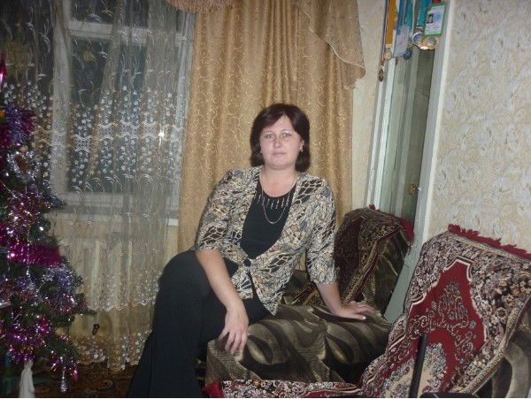 Елена Угнич