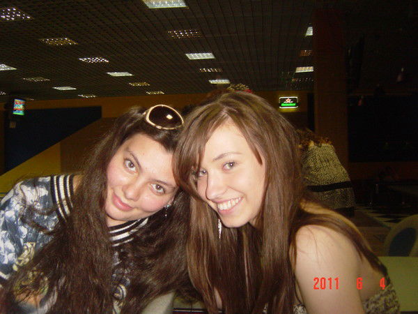 Лена Семёнова