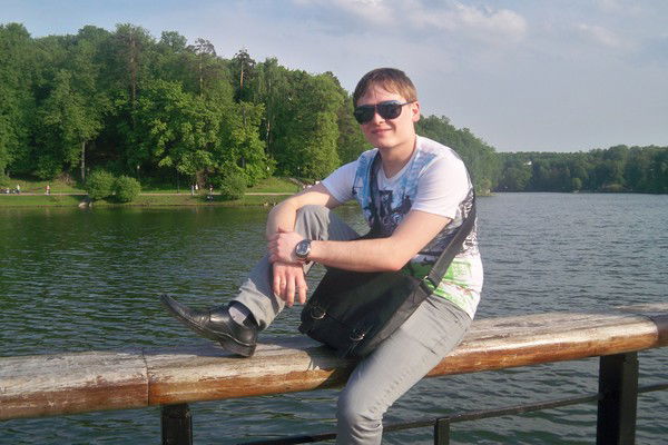 Виталий Захаров