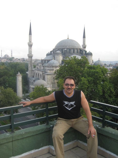 Эльдар Ахметжанов