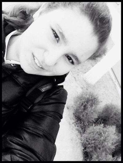 Лена Николаева