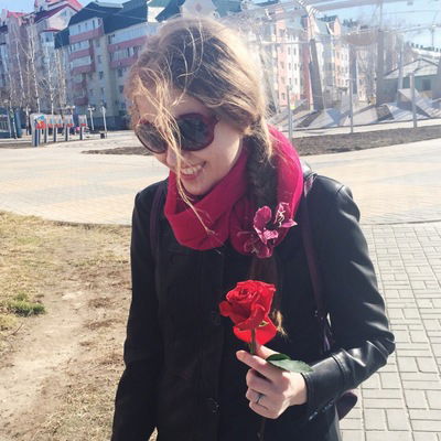 Елена Лапшина