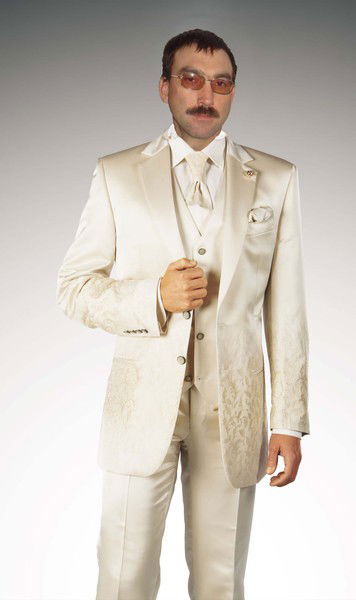 Андрей Кулаков