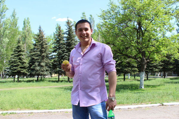 Олег Новиков