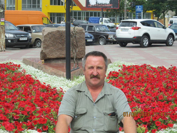 Виктор Крючек