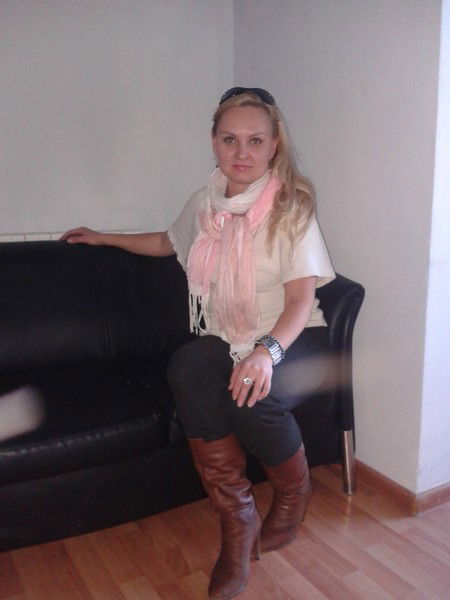 Елена Левина