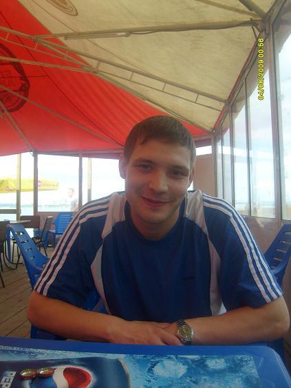 Толян Свистунов