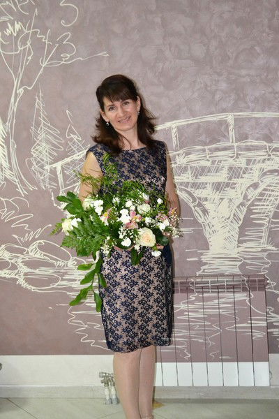 Елена Петрова