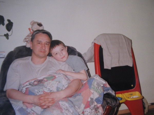 Александр Шарагашев