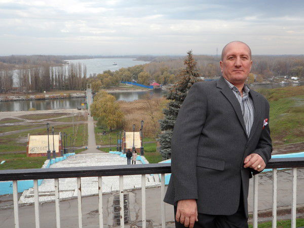 Сергей Карманов