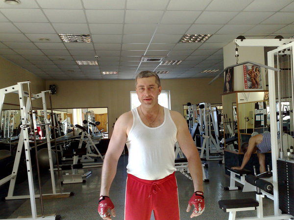 Олег Хуторненко