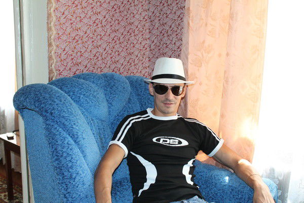 Олег Фартушной