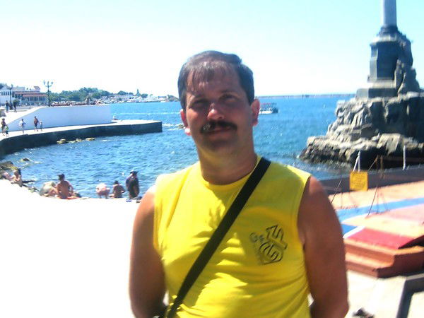 Владимир Бондаренко