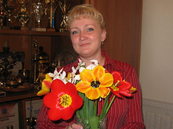 Юлия Тихонова