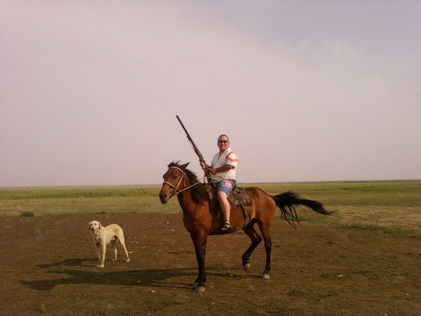 Арман Моминов