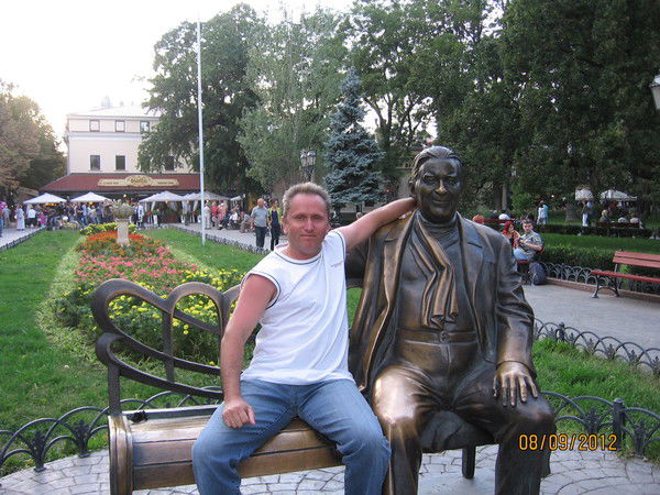 Александр Михайлов