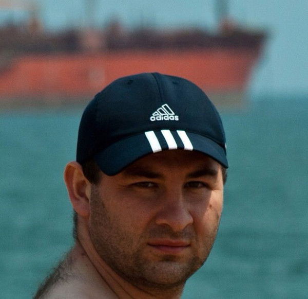 Эльман Гулиев