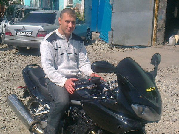 Ден Дубоносов