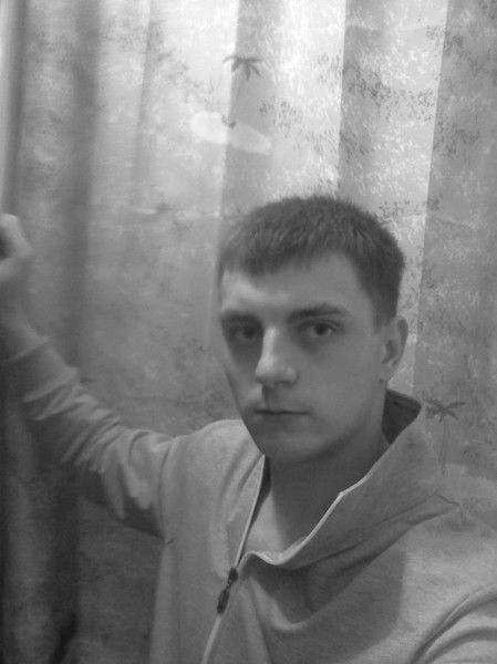 Иван Парамонов