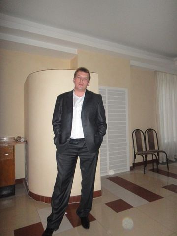 Евгений Лушников