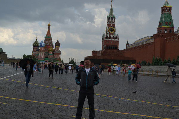 Александр Пахомов