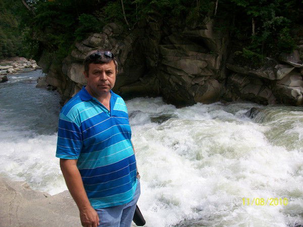 Виталий Синика