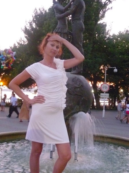 Лариса Лобастова