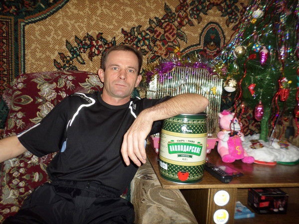 Юрий Уваров