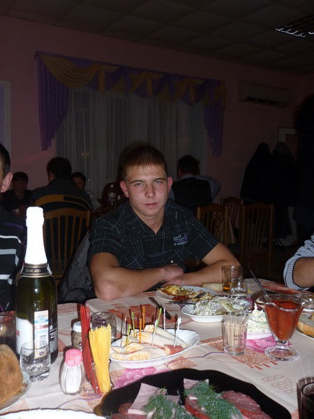 Александр Волков