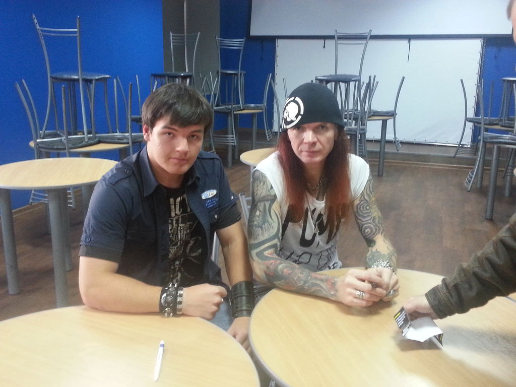 Александр Кобзев