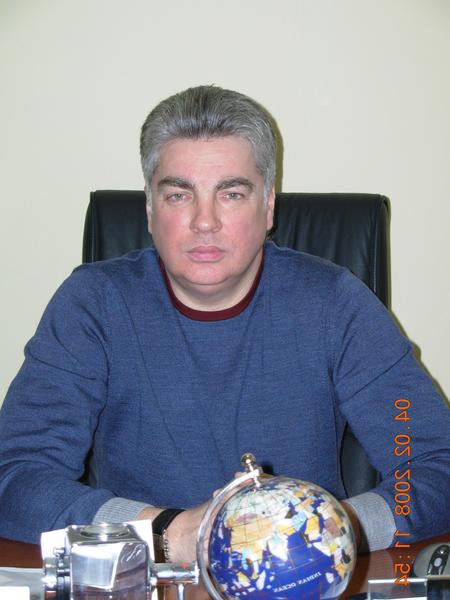 Владимир Попов