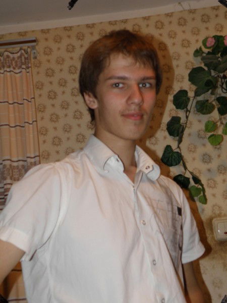 Саша Анохин