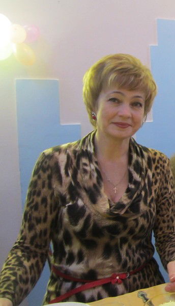 Нина Сапогова