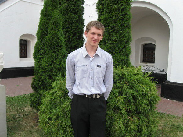 Богдан Макаренко