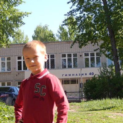 Илья Андреев