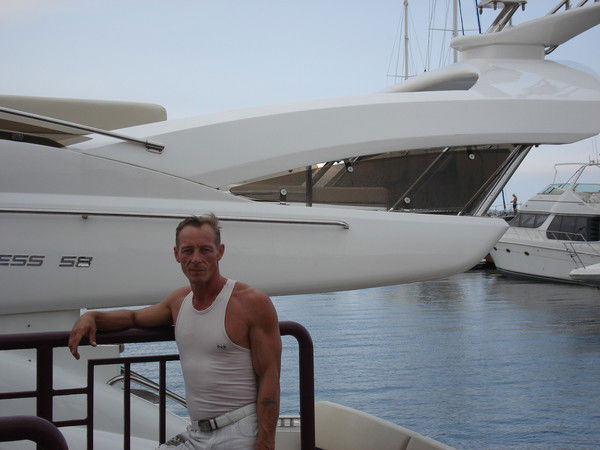 Андрей Власенко