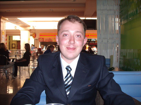 Олег Плотников